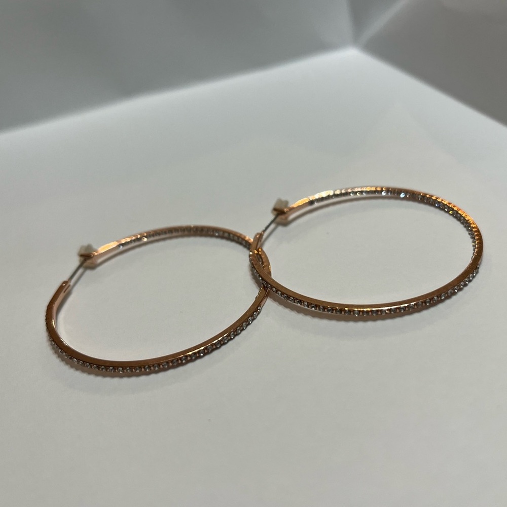 rose gold hoop earrings with diamonds - Picture 2 of 3
